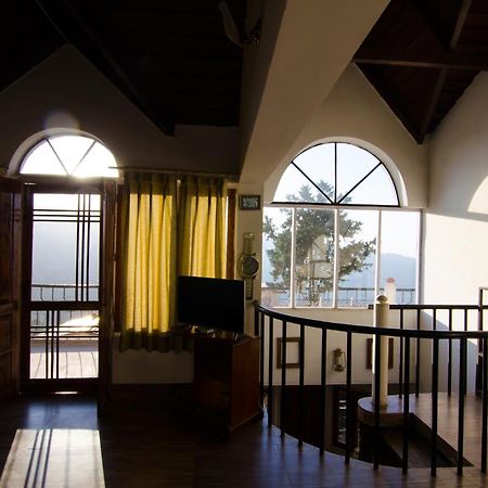 Open View Estate Villa Ranikhet Buitenkant foto