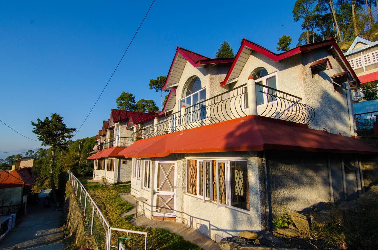 Open View Estate Villa Ranikhet Buitenkant foto